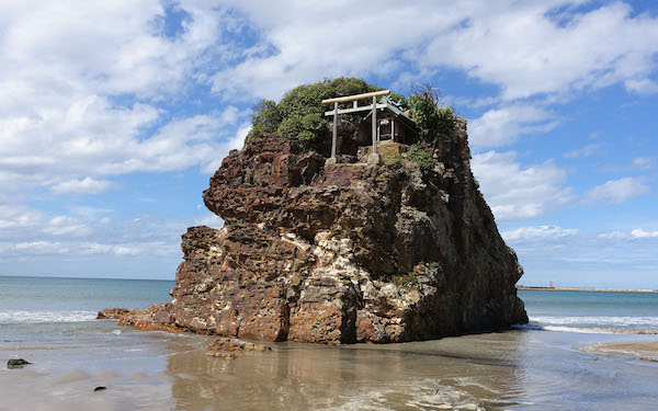 GALLERY Inasanohama Beach, Benten Island Izumo