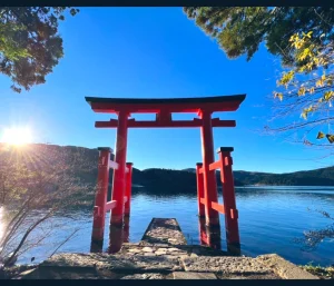 luxury-golden-route-nakasendo-day11-hakone-shrine-01