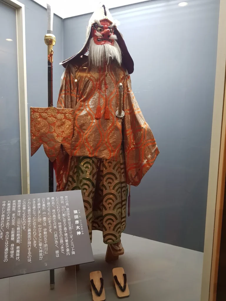 Long-nosed tengu goblin model at Tenguyama, Otaru